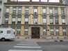  bel immeuble jaune, rue Voltaire